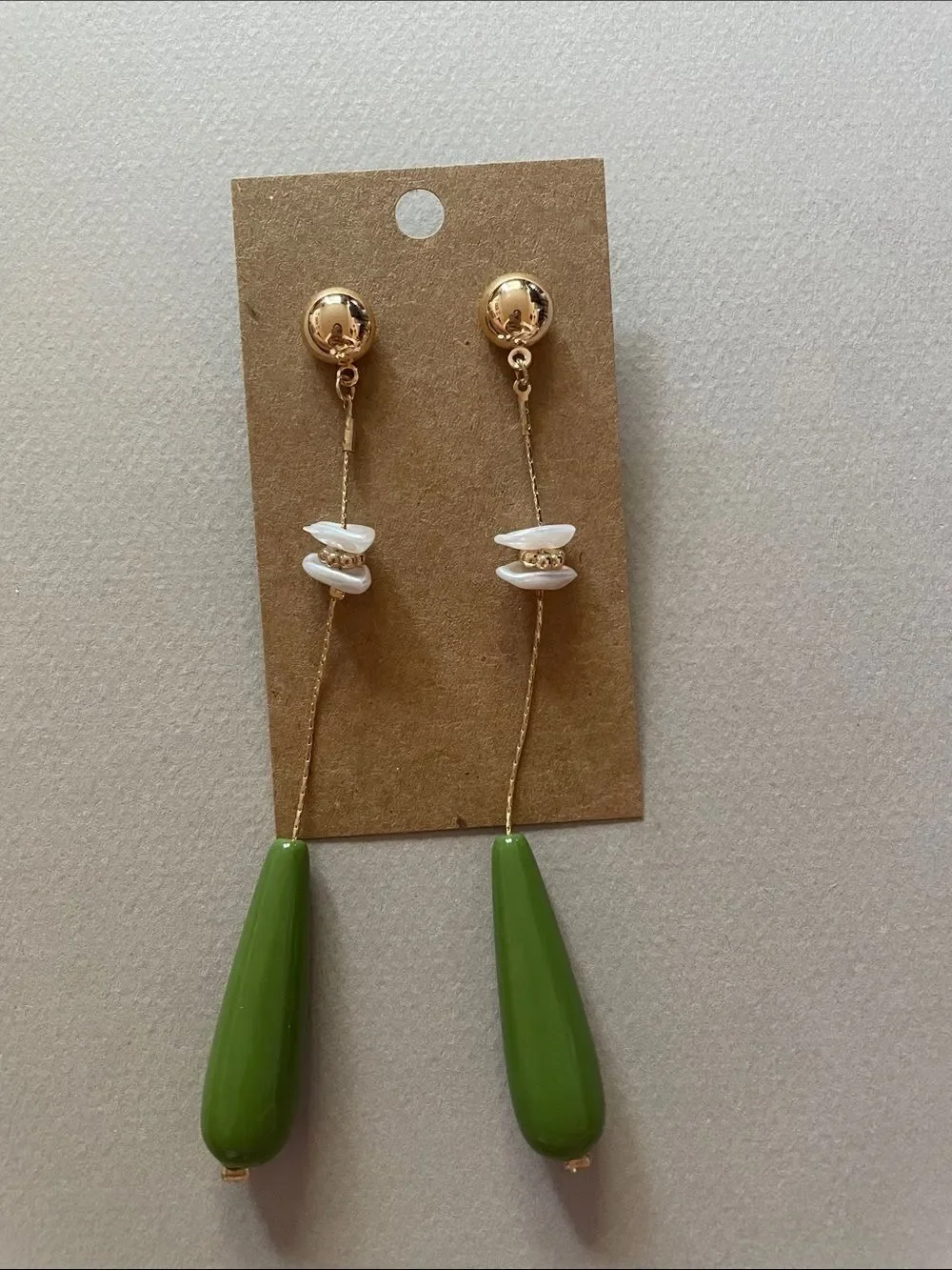 Olive Drop Earrings N1489